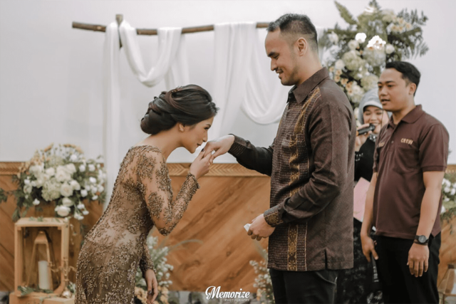 Foto Lamaran Nikah