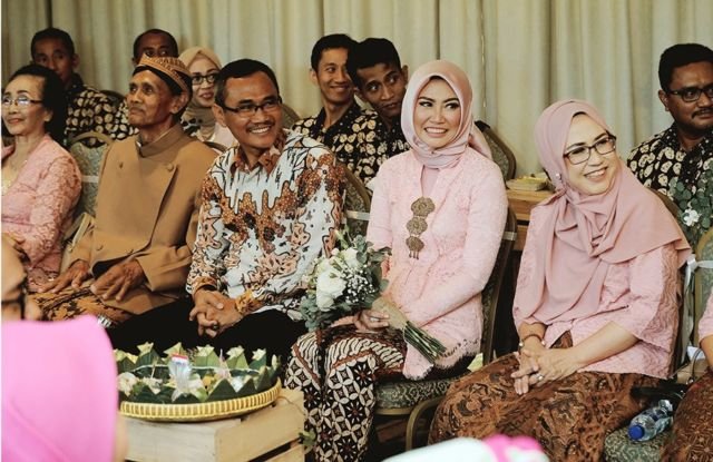 Foto Lamaran Nikah