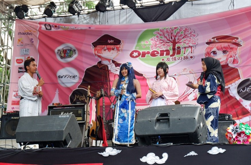 Yuk Lihat Keseruan Orenji, Event Tahunan Universitas Diponegoro yang Bertema Yuujou No Tabi!