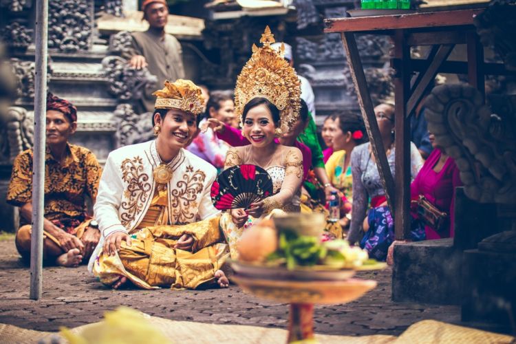 10+ Rekomendasi Tanggal Cantik dan Long Weekend 2019 untuk Momen Pernikahan. Booking Vendormu dari Sekarang!