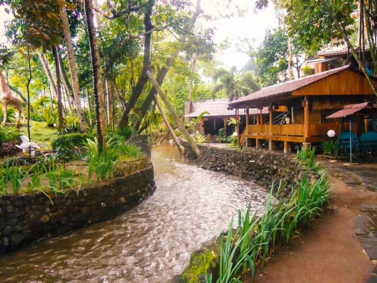 6 Restoran di Jogja yang Mempunyai Pemandangan Spektakuler. Jadi Pengen Segera Liburan ke Sana!