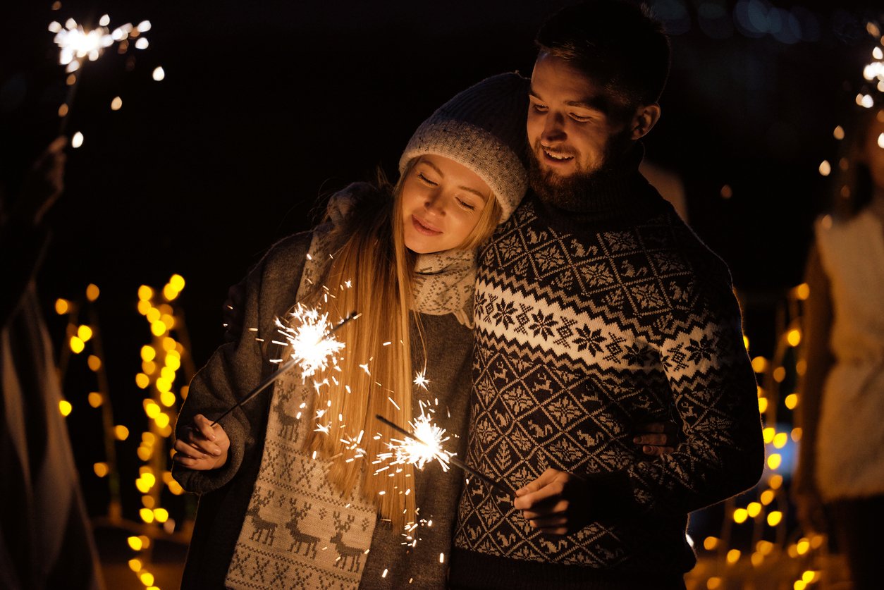 Selain Mengucap “Happy New Year” 8 Harapan Ini Mesti Kamu Sampaikan Juga ke Pacar