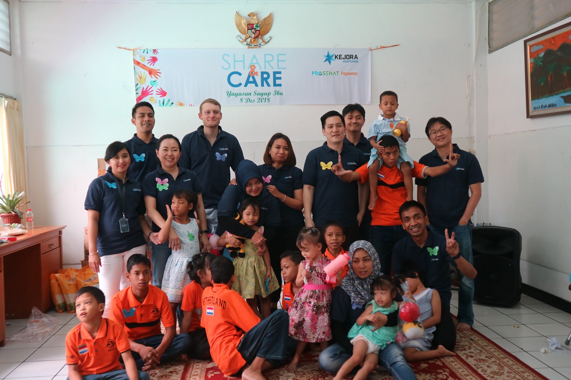 Berbagi Lewat Share & Care, Kejora Ventures Galang Box of Dream untuk Panti Asuhan