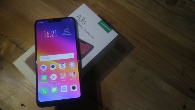 Review OPPO A3S: Buat Selfie Ayuk, buat Main Game juga Nggak Rewel