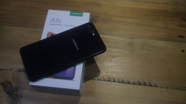 Review Oppo A3S: Buat Selfie Ayuk, buat Main Game juga ...