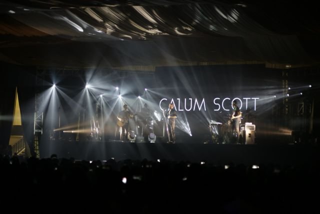 Hangat dan Romantis dari Calum Scott Lewat Konser 