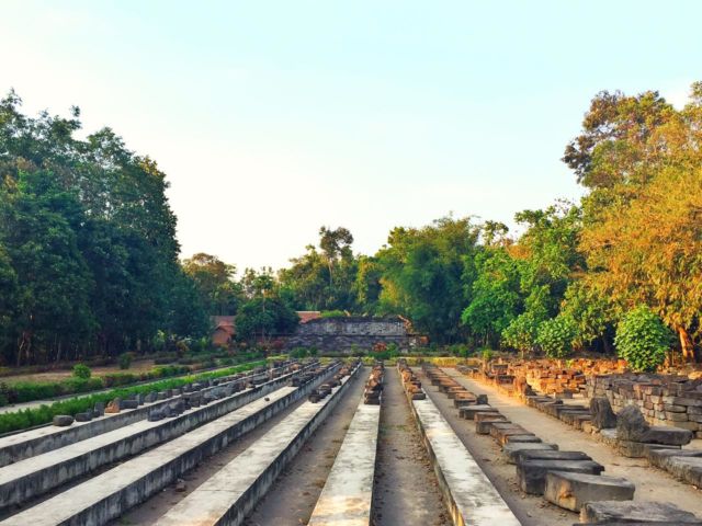 Candi Surowono