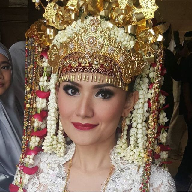 Trivia Bunga Melati, si Puspa Bangsa yang Dikenal Sebagai Aksesori Wajib Pengantin Tradisional Indonesia