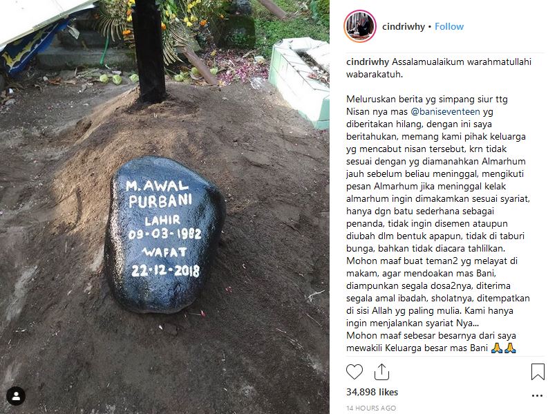 Sempat Dikabarkan Hilang, Papan Nisan Bani 'Seventeen' Ternyata Memang Sengaja Dicabut