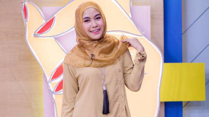 5 Style Hijab Ini Cocok untuk Kamu yang Suka Mager. Simple Banget!