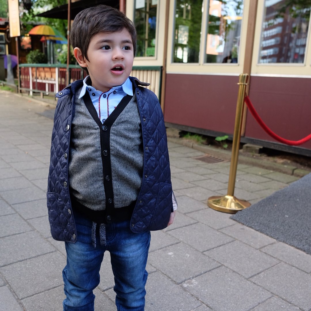 Beruntungnya Carissa Puteri Punya 2 Anak Cowok yang Ganteng Semua. Calon Imam Masa Depan!