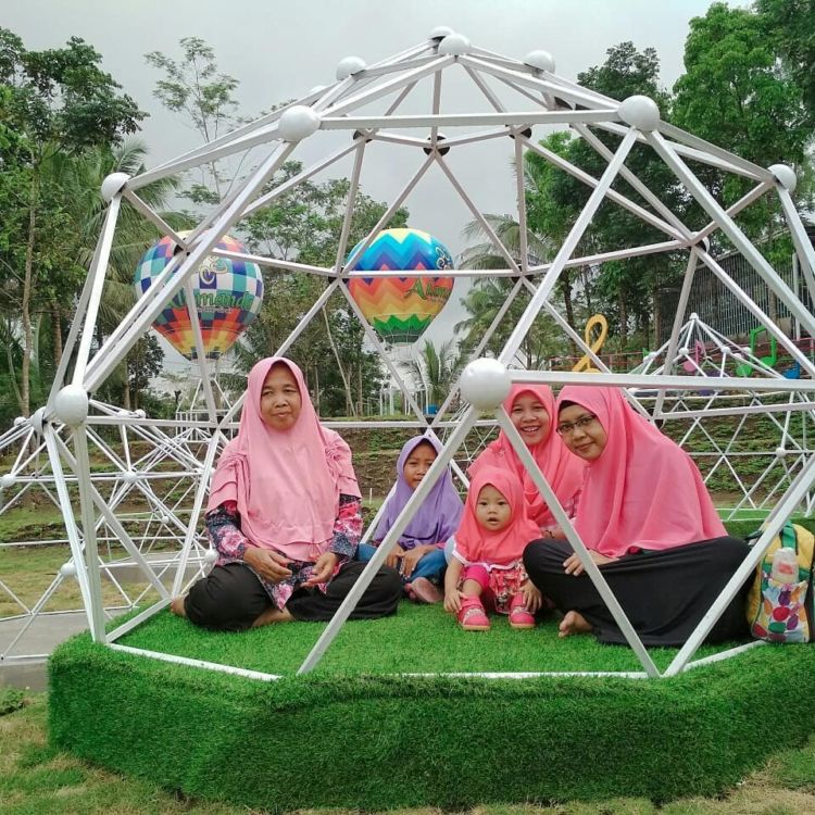 Alamanda Jogja Flower Garden, Destinasi Kekinian yang Harus Kamu Kunjungi di Jogja!