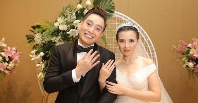 9+ Potret Pernikahan Romantis Edric Tjandra-Vanny. Hipwee Jatuh Cinta dengan Makeupnya!