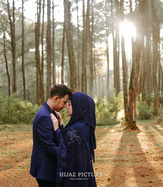 11+ Inspirasi Cantik Post-Wedding yang Lagi Kekinian. Bisa Tampil Mesra tanpa Perlu Sungkan-sungkan, Ya Kan?