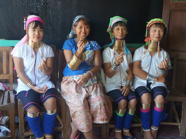 Liburan ke Myanmar Seolah Memasuki Lorong Waktu. Kaya Main ke Indonesia Tahun 70-an!