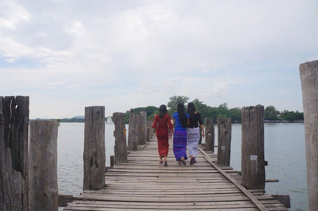 Liburan ke Myanmar Seolah Memasuki Lorong Waktu. Kaya Main ke Indonesia Tahun 70-an!