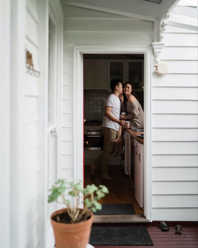 prewedding indoor di rumah