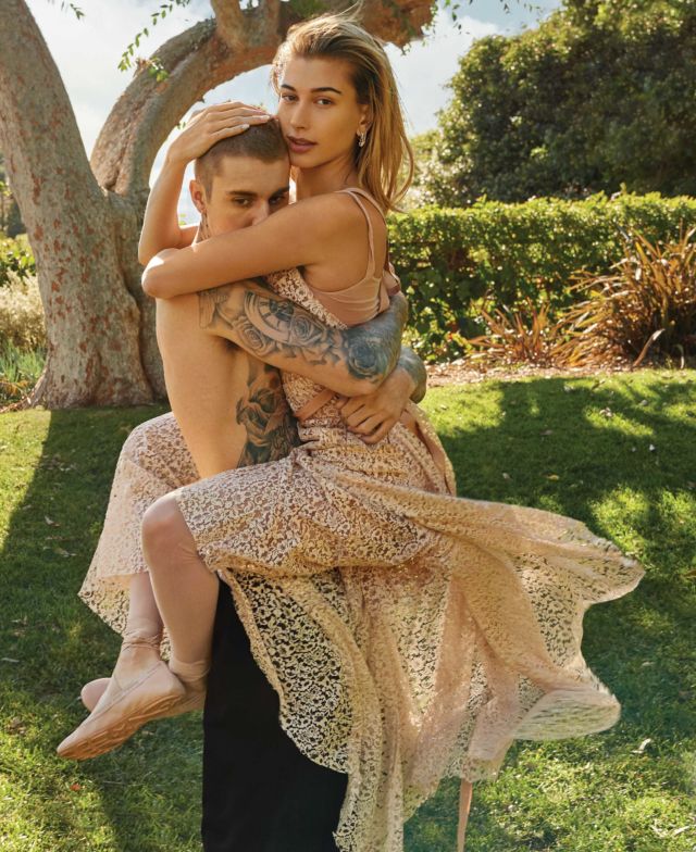 Inilah 7 Potret Pasangan Justin dan Hailey Bieber Setelah Menikah. Tampak Serasi dan Bahagia Kan~