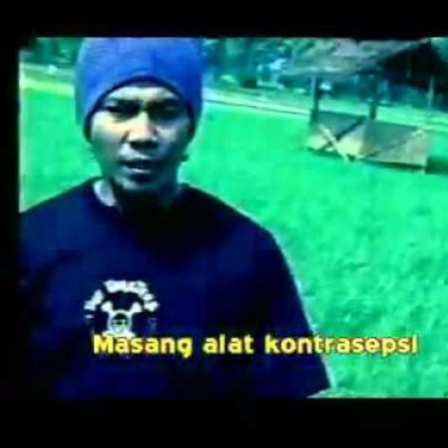 Jangan Cuma Lagu Barat, KPI Jabar Mesti Batasi 8 Lagu Indonesia Berbau Porno ini Juga dong. Biar Adil!