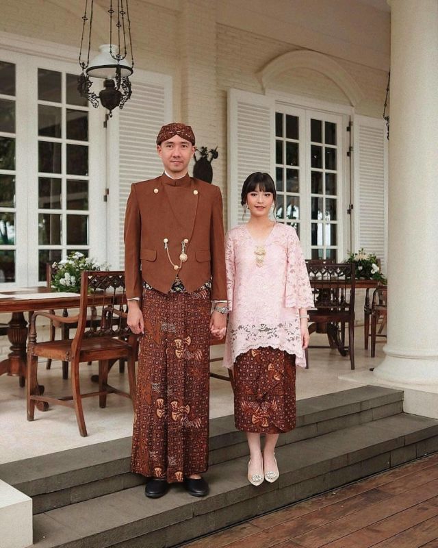 model kebaya tanpa payet