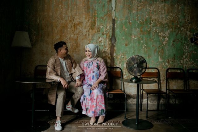 Berkonsep 'Misterius', Ini 8 Potret Perjalanan Pre-Wedding hingga Pernikahan Risa Saraswati dan Dimas Tri Aditiyo