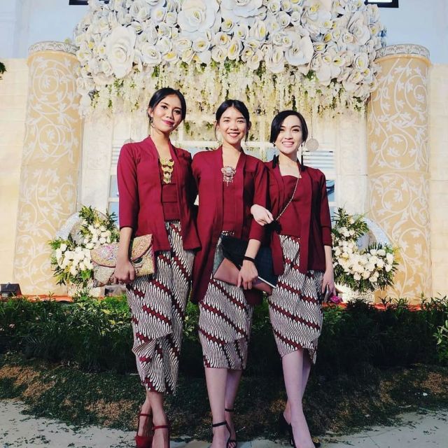 model kebaya tanpa payet