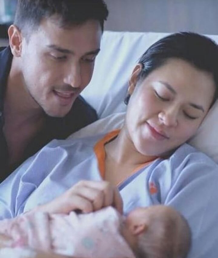 Raisa Lahiran, Ini Dia Sosok Bayi Perempuan yang Mancungnya Kebangetan. Selamat, Kak Yaya!