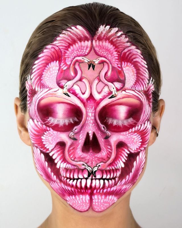 Menjuluki Diri 'The Skulltress', Cewek Ini Viral karena 11+ Potret Kreasi Face Painting Tengkoraknya yang Fantastis