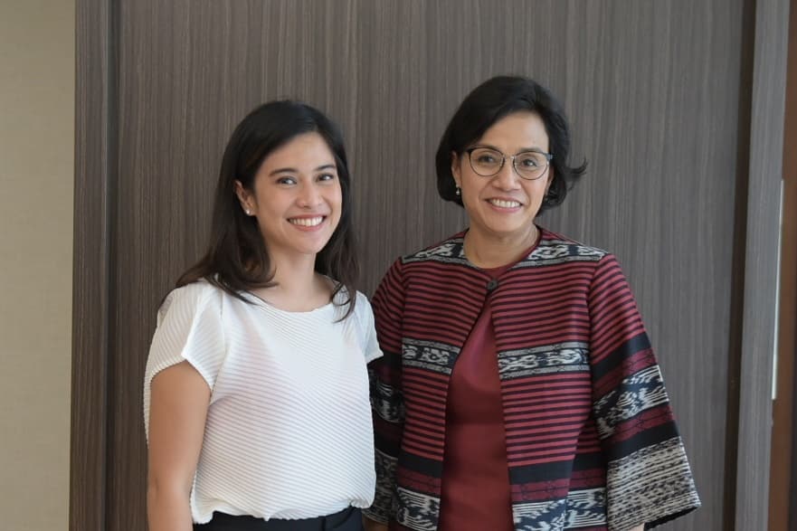 Momen Pertemuan Dian Sastro dan Menteri Sri Mulyani. Para Perempuan Idola Nih!