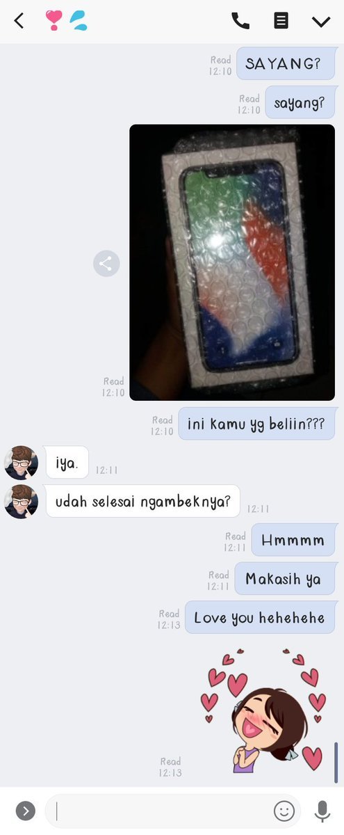 Cewek ini Berhenti Ngambek Setelah Dibeliin iPhone X. Chatnya dengan sang Pacar Bikin Warganet Gaduh