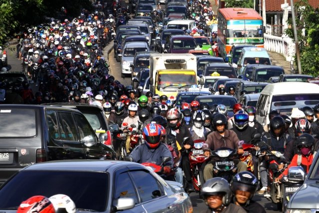 BPS Ungkap Indonesia Kini Termasuk Negara Pendapatan Menengah ke Atas. Siapa Aja Nih yang Naik Gaji?