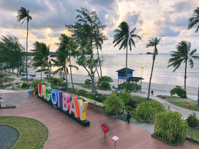 7 Destinasi Wisata di Bintan yang Wajib Didatangi. Mulai Pantai Pasir Putih Sampai Gurun Pasir Ada Semua!