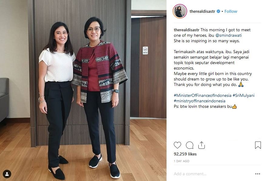 Momen Pertemuan Dian Sastro dan Menteri Sri Mulyani. Para Perempuan Idola Nih!