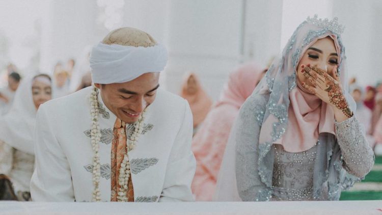 Sederet Bukti Nikah Terlalu Muda Itu Justru Mempertinggi Kemungkinan Bercerai. Ada Penelitiannya Lo