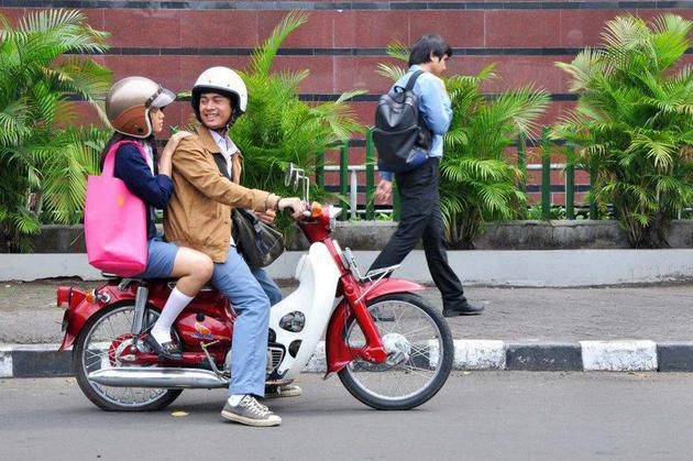 10 Kegundahan Jadi Muda-Mudi yang Nggak Bisa Naik Motor. Please, Jangan Kucilkan Kami!