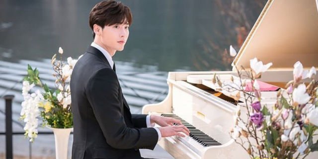 Lee Jong Suk