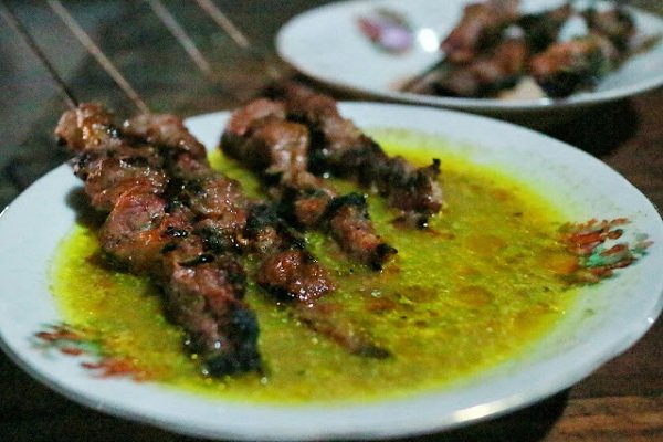 8 Warung Sate di Jogja yang Wajib Kamu Tahu. Nikmat, Maknyuss dan Menggugah Selera~