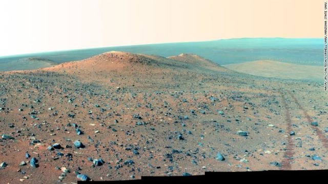 17 Foto Asli Mars yang Diambil dari Jarak Dekat. Hadiah Terakhir Penjelajah Opportunity bagi Manusia