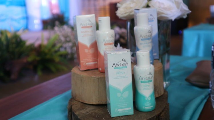 Dengan Andalan Feminine Care Intimate Wash, Bikin Miss V Kamu Segar Alami dan Nyaman Sepanjang Hari