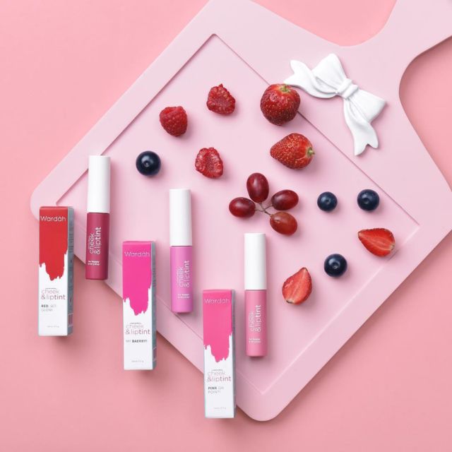 7 Rekomendasi Lip Tint Lokal Terfavorit. Harga Hemat, Kualitas Nggak Kalah Hebat Sama yang Impor