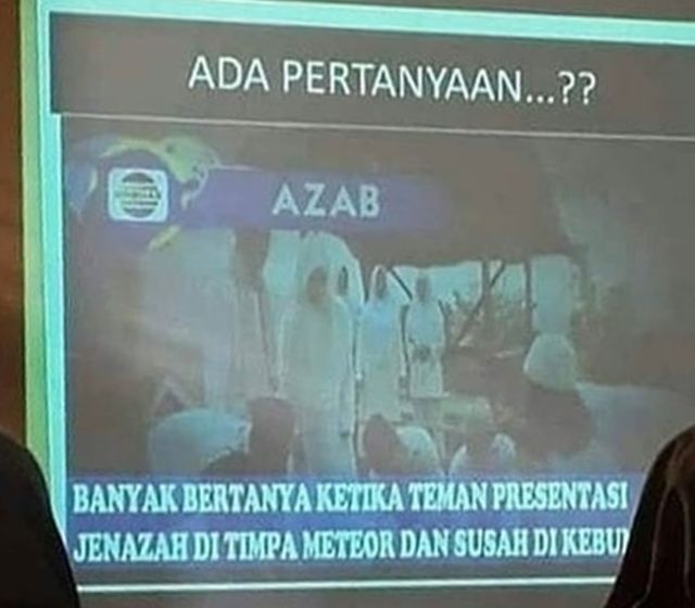 11 Kekonyolan Teman Saat Presentasi yang Bikin Ngakak. Salah Satu Alasan Kita Nggak Bosen di Kelas