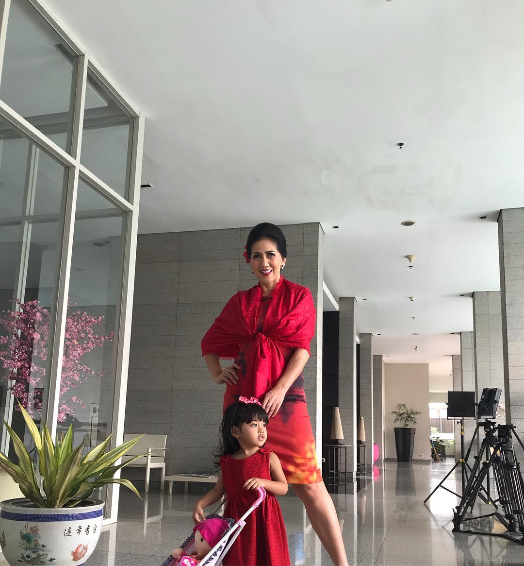 11 Foto Lucu Vania, Adik Verrel Bramasta yang Mata Belonya Bikin Salah Fokus. Gemas HQQ!