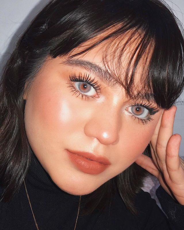 Anti Kusam, 9+ Peach Make-up Look ala Selebgram Ini Bisa Jadi Panutanmu. Bosan kan Merah Muda Melulu