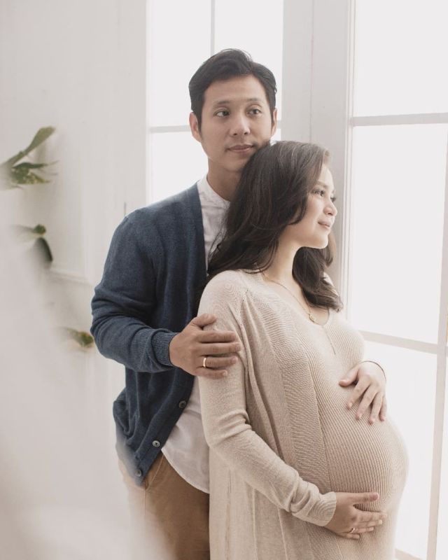 Mengintip Serunya 9 Maternity Photo 'Ronde Kedua' di Atas Ring Tinju Ala Putri Titian. Gemas!