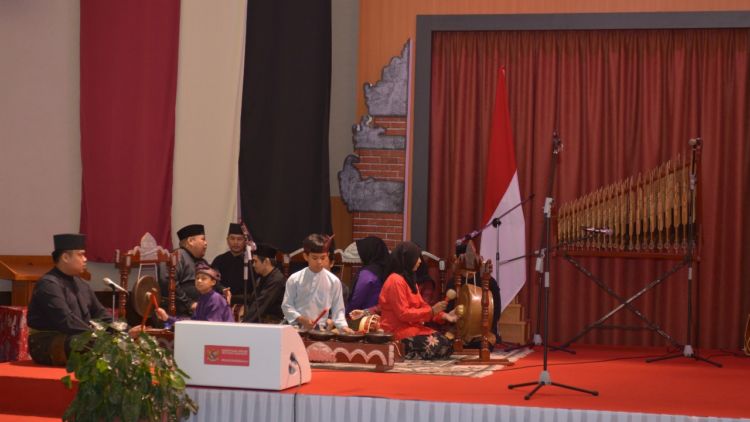 5 Pendidikan Luar Sekolah yang Bikin Kamu Makin Pandai