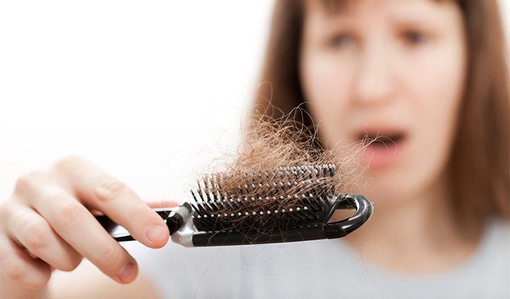 Rambut Mendadak Rontok Pasca-Melahirkan Jangan Sampai Bikin Tambah Stres, ini Trik Mengatasinya