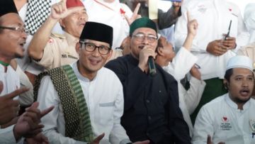 Sandiaga Uno Janji Berikan Seluruh Gajinya Jika Terpilih Jadi Wapres Nanti. Ya Mungkin Aja sih~