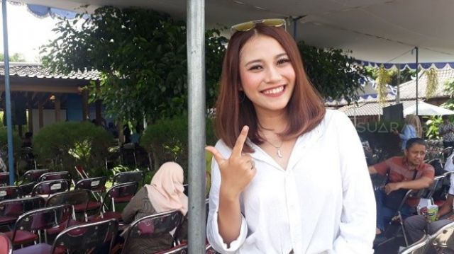 Seorang Mahasiswi Bilang ke Sandiaga Uno Ingin Jadi Istri Kedua. Begini Tanggapan Nur Asia