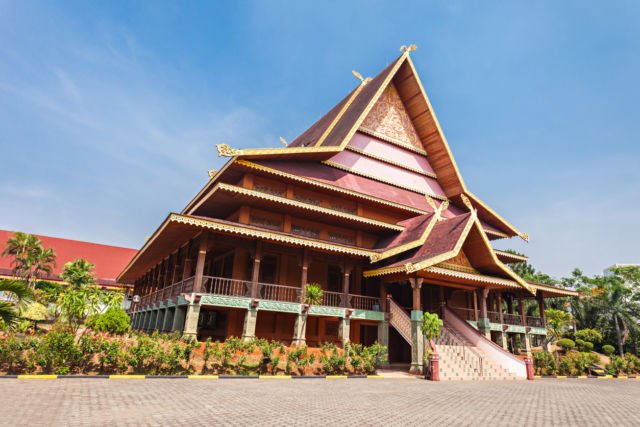 Ada Bola Merah Besar di Atas Peta Indonesia di TMII. Wah, Pertanda Apa ya Guys?