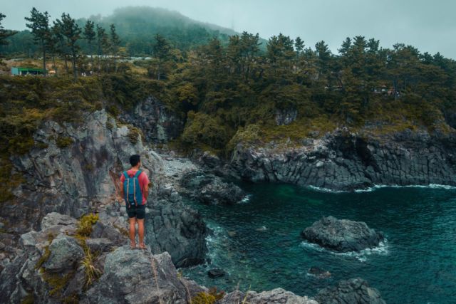 Panduan Liburan Anti Mahal ke Pulau Jeju, Korea Selatan. Nggak Butuh Visa Lho ke Sana!